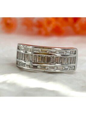 Geometric Cubic Zirconia Adorned Sterling Silver 925 Vintage Ring - sz 8